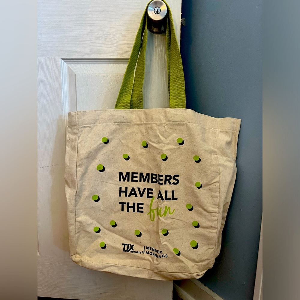 Canvas tote